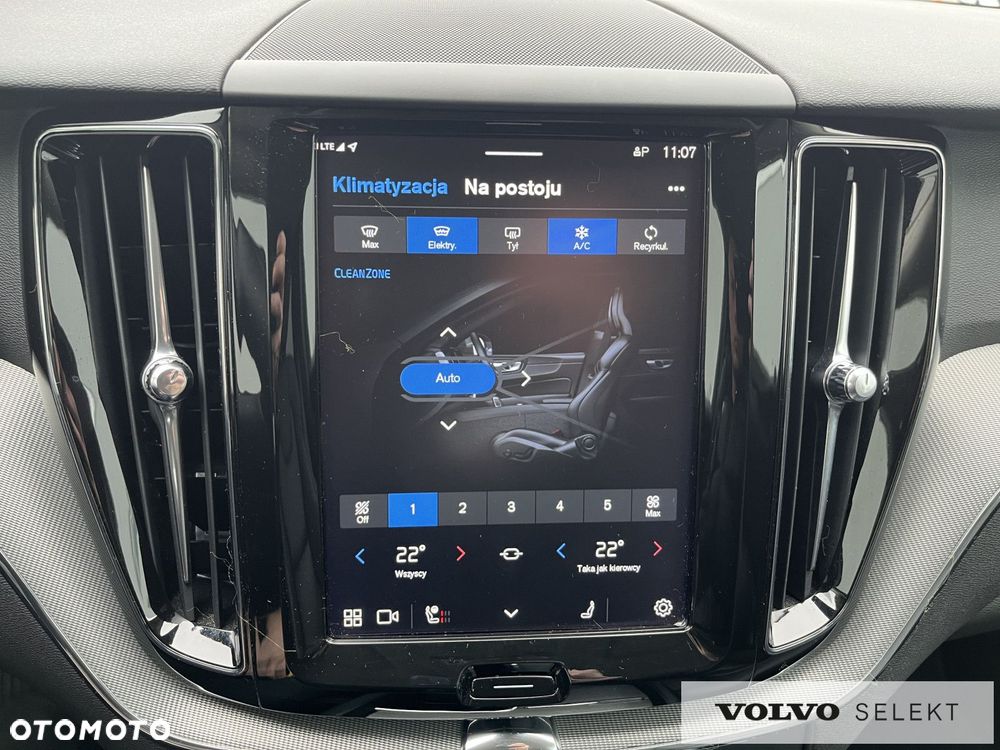 Volvo XC 60 - 21