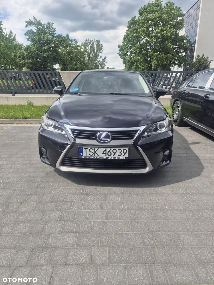 Lexus CT - 6
