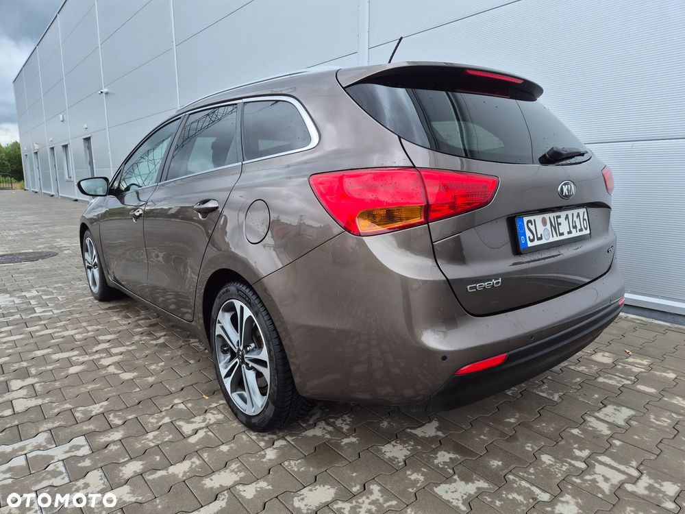 Kia Ceed 1.6 CRDi 128 Platinum Edition - 12