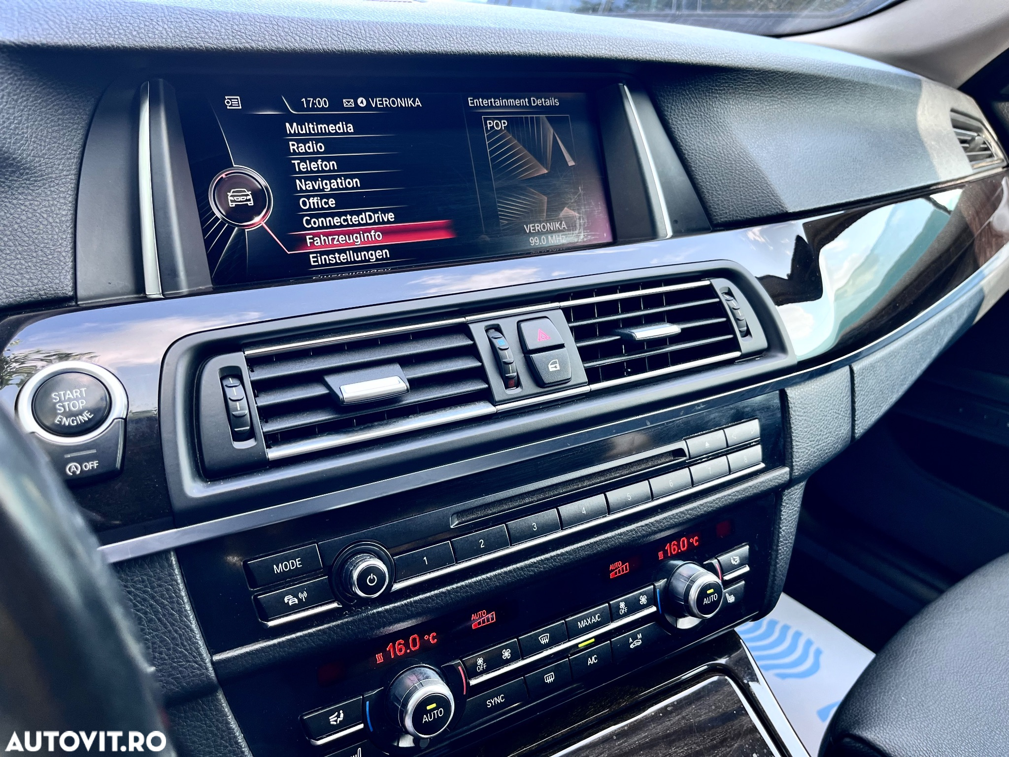 BMW Seria 5 525d xDrive Aut. Luxury Line - 31