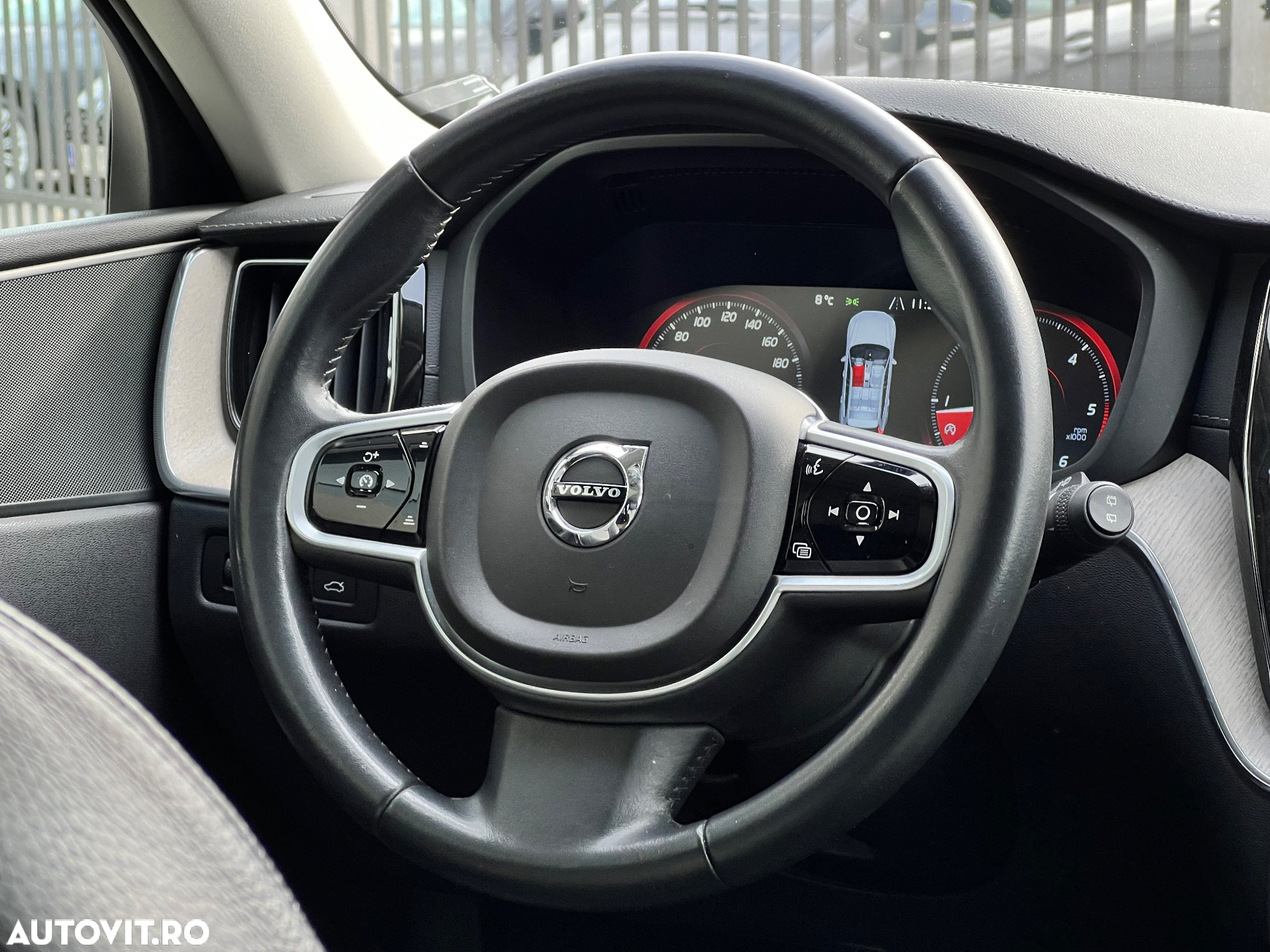 Volvo XC 60 D5 AWD Geartronic Inscription - 11