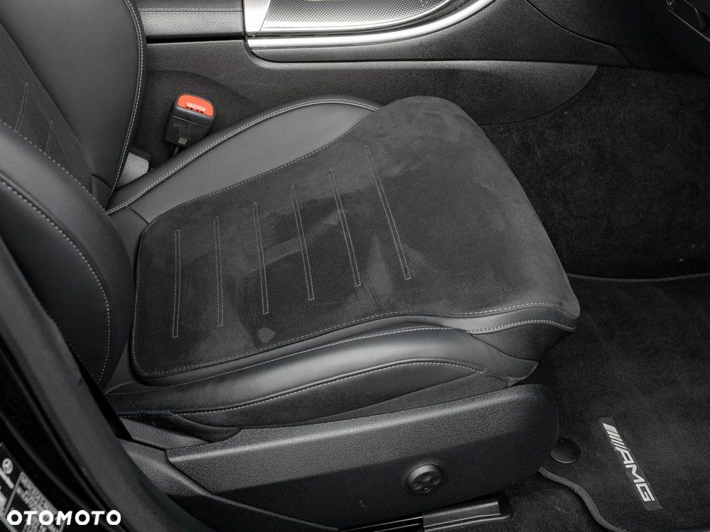 Mercedes-Benz Klasa C - 35