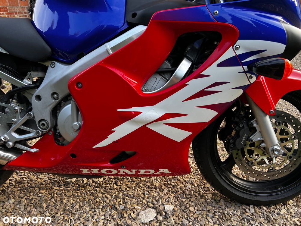Honda CBR - 10