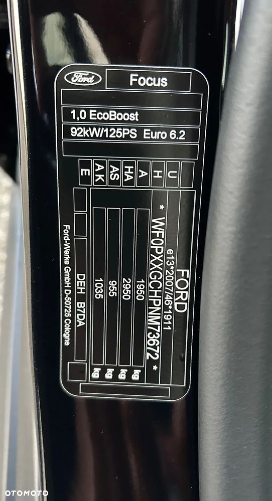 Ford Focus 1.0 EcoBoost Titanium Design - 26