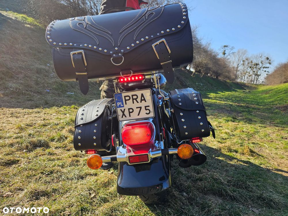 Suzuki VL 800 Volusia - 8