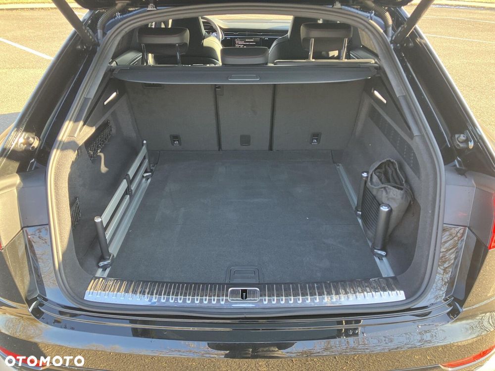 Audi RS Q8 TFSI Quattro Tiptronic Performance - 24