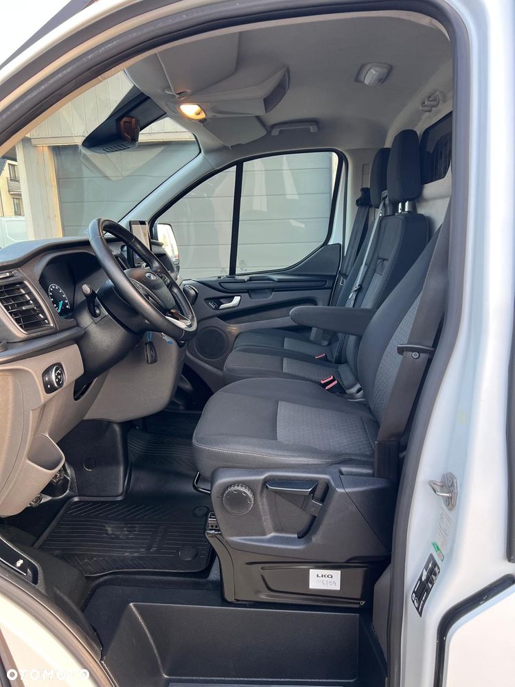 Ford Transit Custom - 10