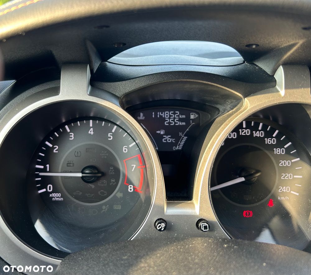 Nissan Juke 1.6 N-Connecta - 8