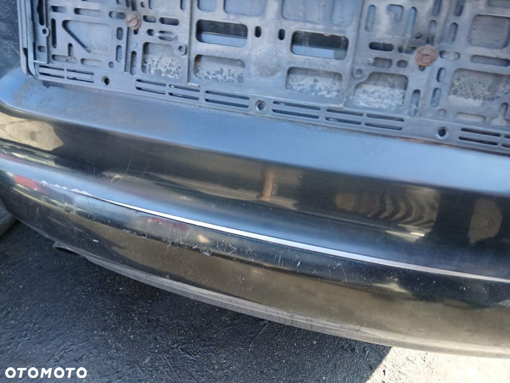 Audi A4 B6 Kombi klapa bagażnika czarna -kodu lakieru brak - 4