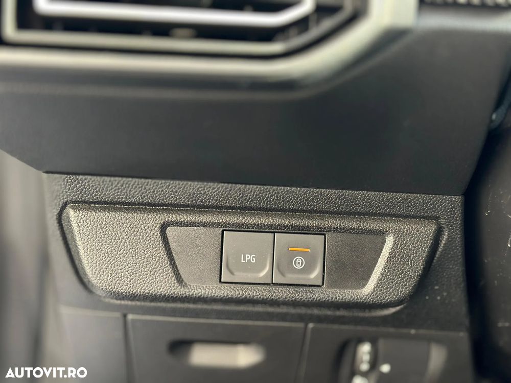 Dacia Logan TCe 90 MT6 Expression - 10