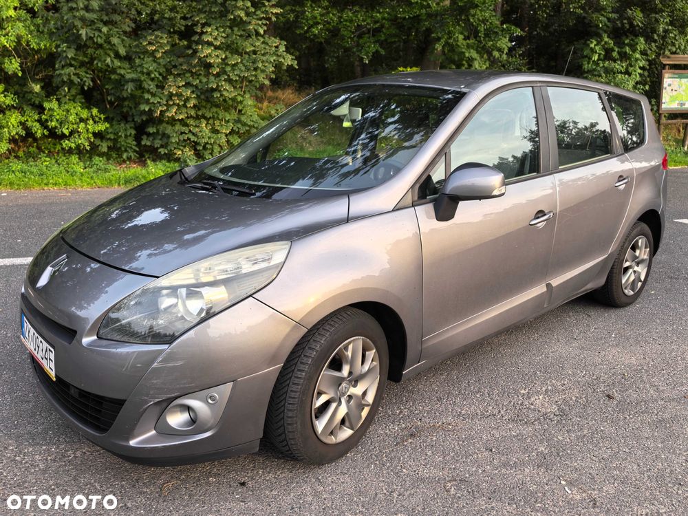 Renault Grand Scenic - 2