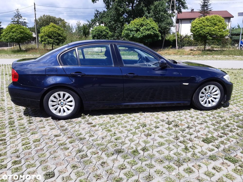 BMW Seria 3 318i Edition Lifestyle - 13