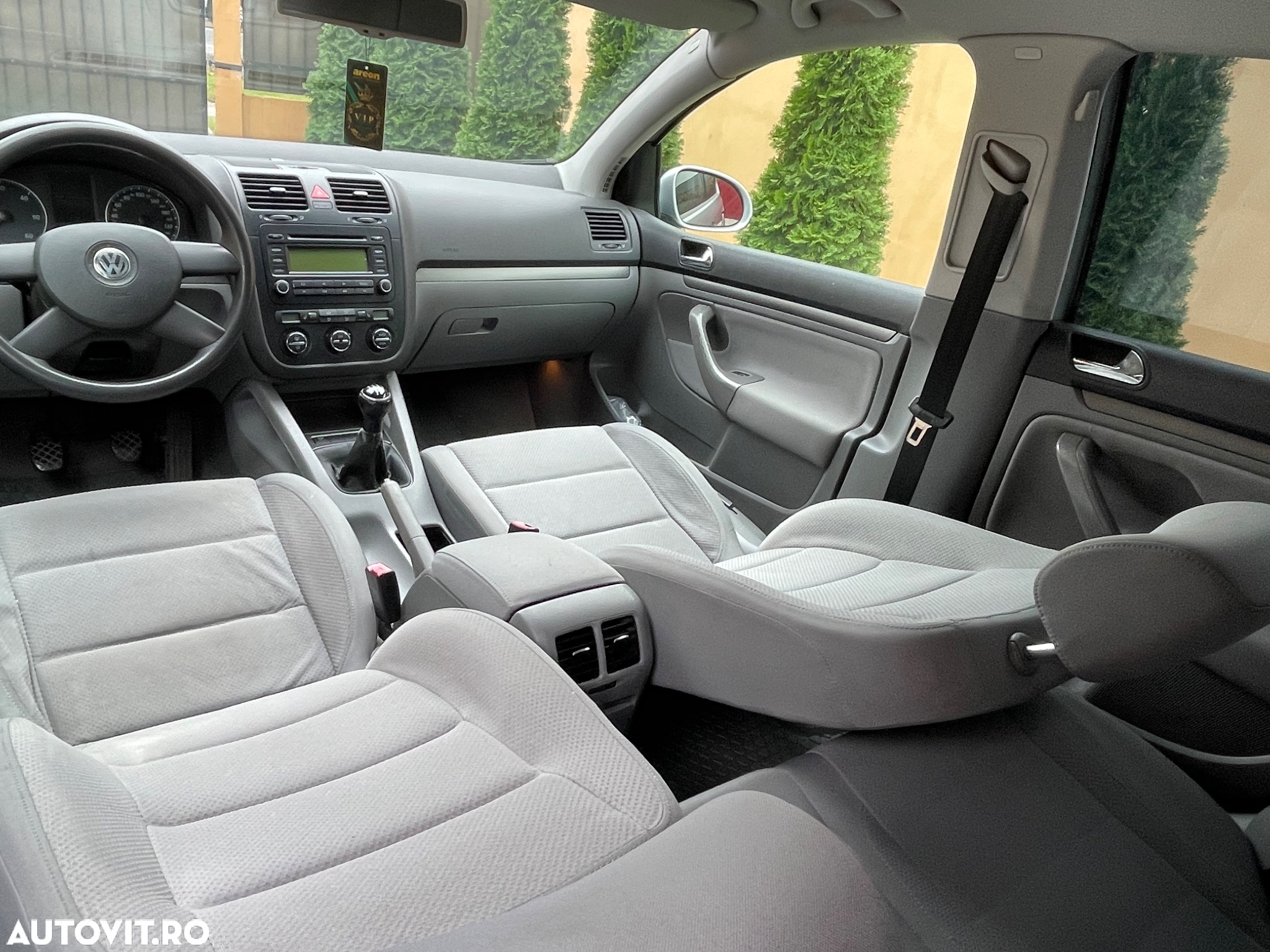 Volkswagen Golf 1.9 TDI Comfortline - 8