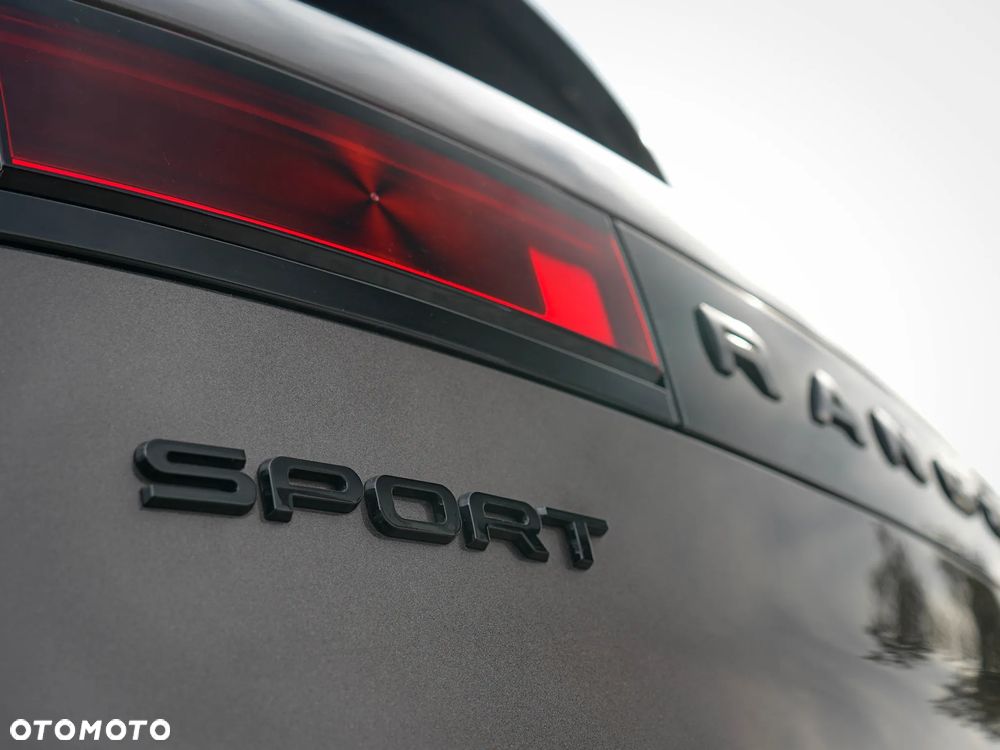 Land Rover Range Rover Sport S 3.0 D300 mHEV Dynamic SE - 11