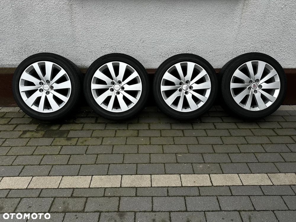 215 45 16 / 5x100 / AUDI A1 SKODA Fabia Scala Fabia Vw Polo SEAT Ibiza / BRIDGESTONE / 6JA - 2