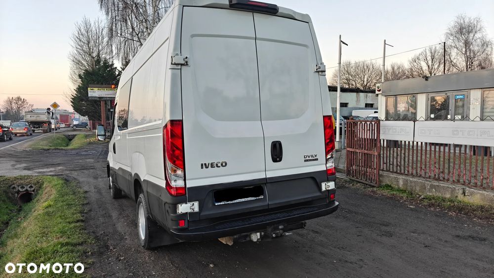Iveco Daily 35C14  bliźniak brygadówka 7 osób - 6