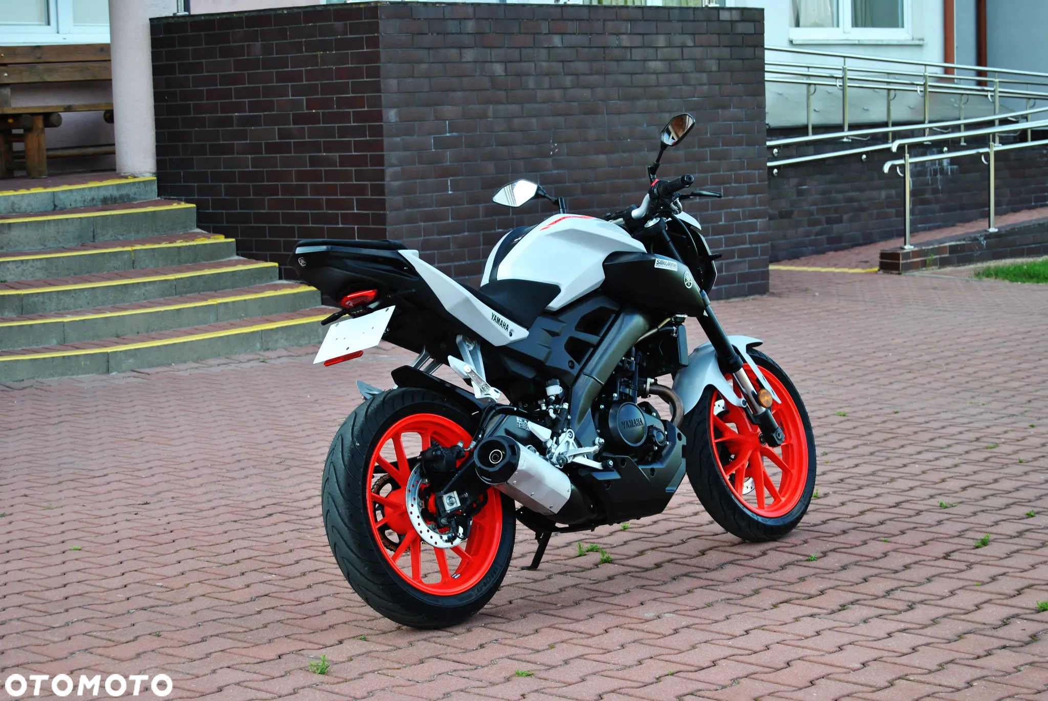 Yamaha MT - 3