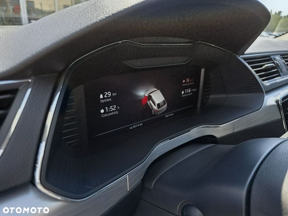 Skoda Superb 2.0 TDI Ambition DSG7 - 21
