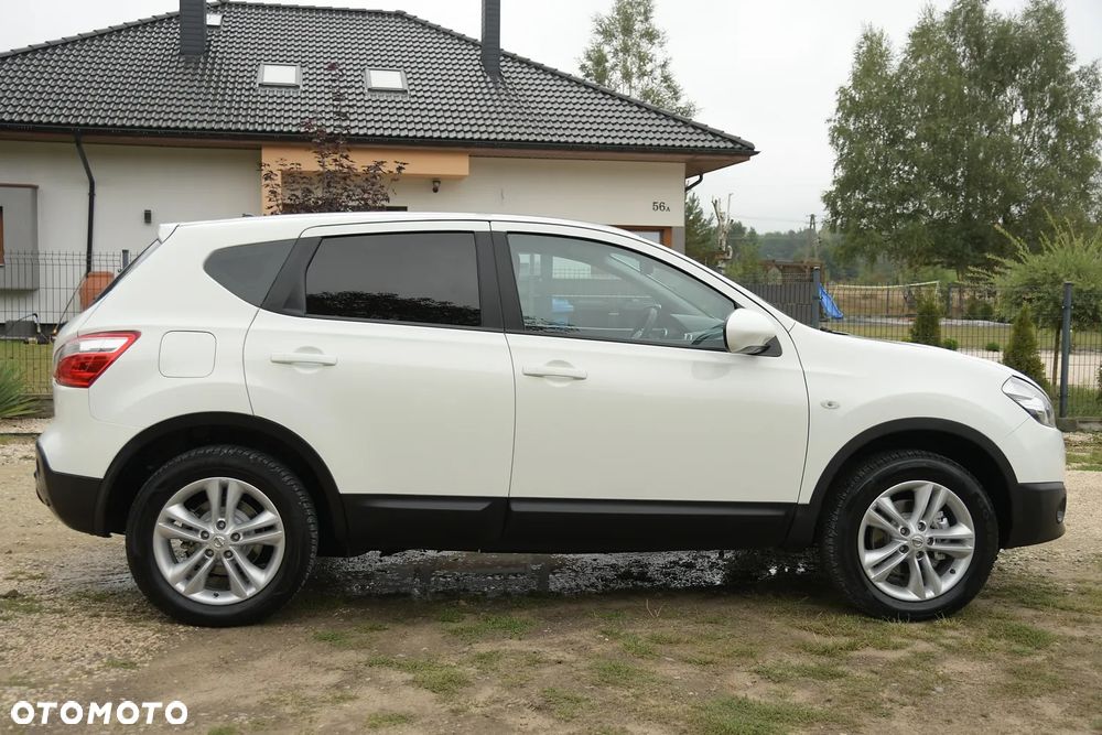 Nissan Qashqai 1.6 visia - 4