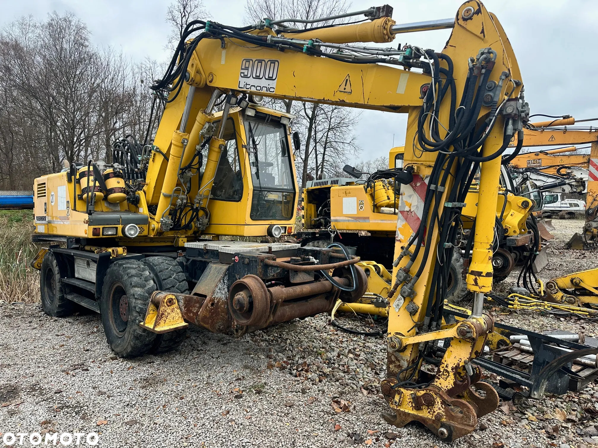 Liebherr 916 - 5