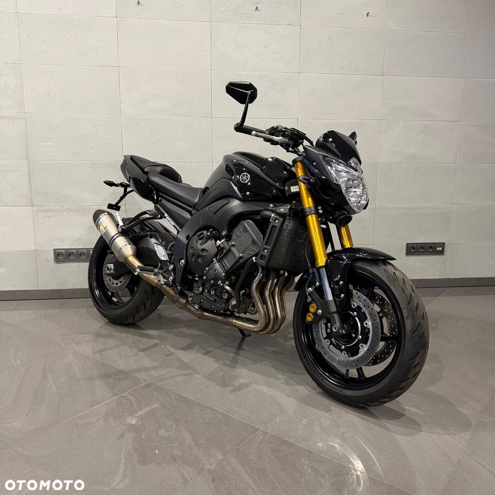 Yamaha FZ8 - 1