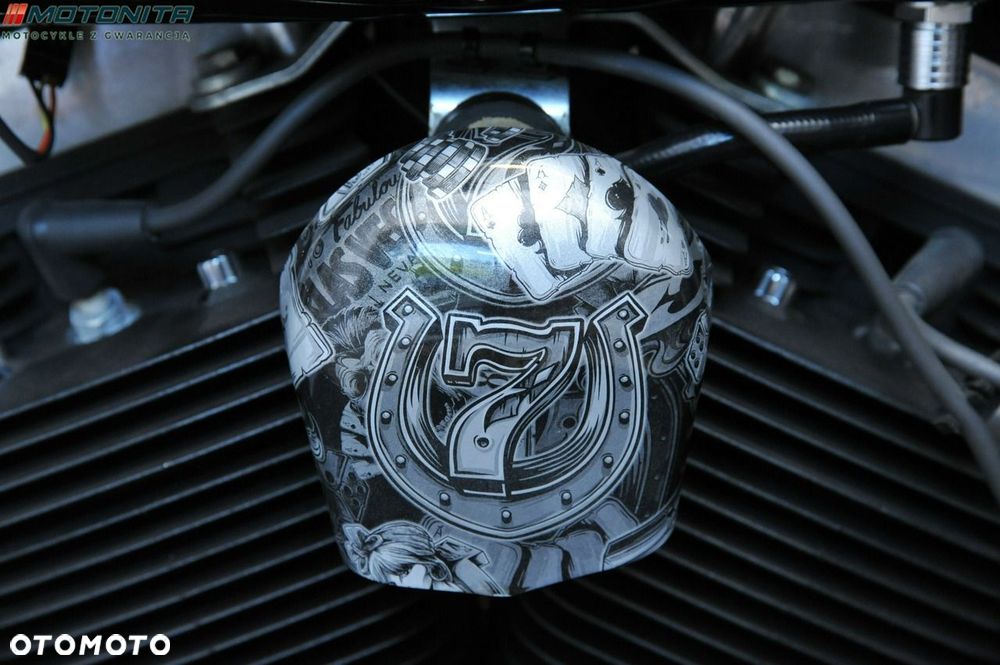 Harley-Davidson Dyna - 11