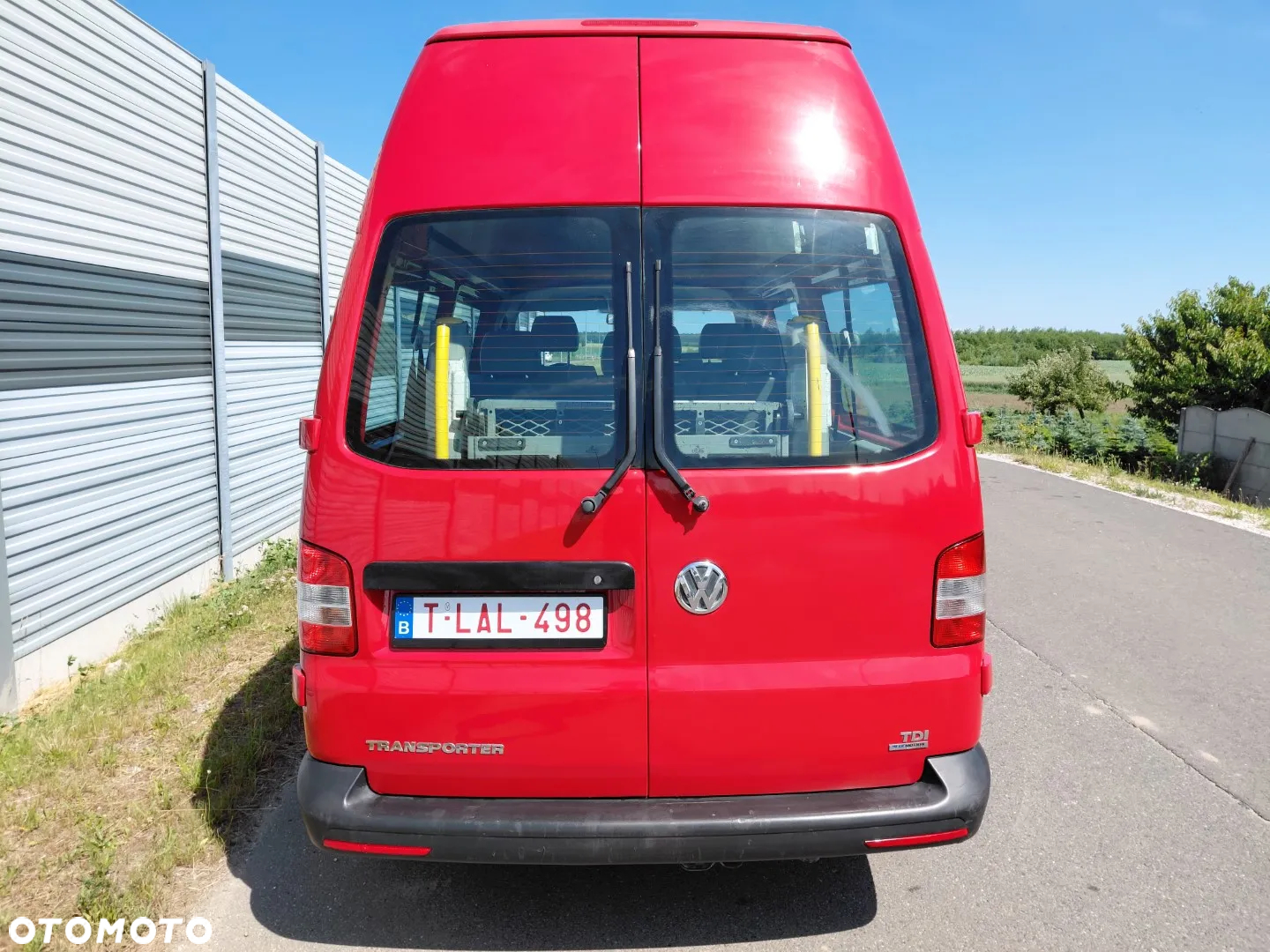 Volkswagen Transporter - 4