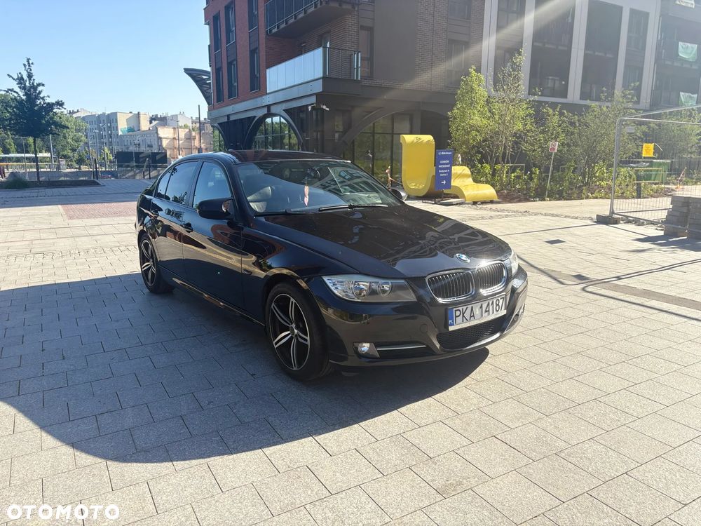 BMW Seria 3 318d DPF - 3