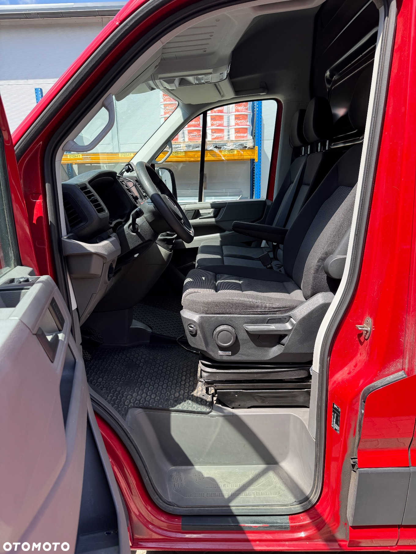 Volkswagen Crafter - 11