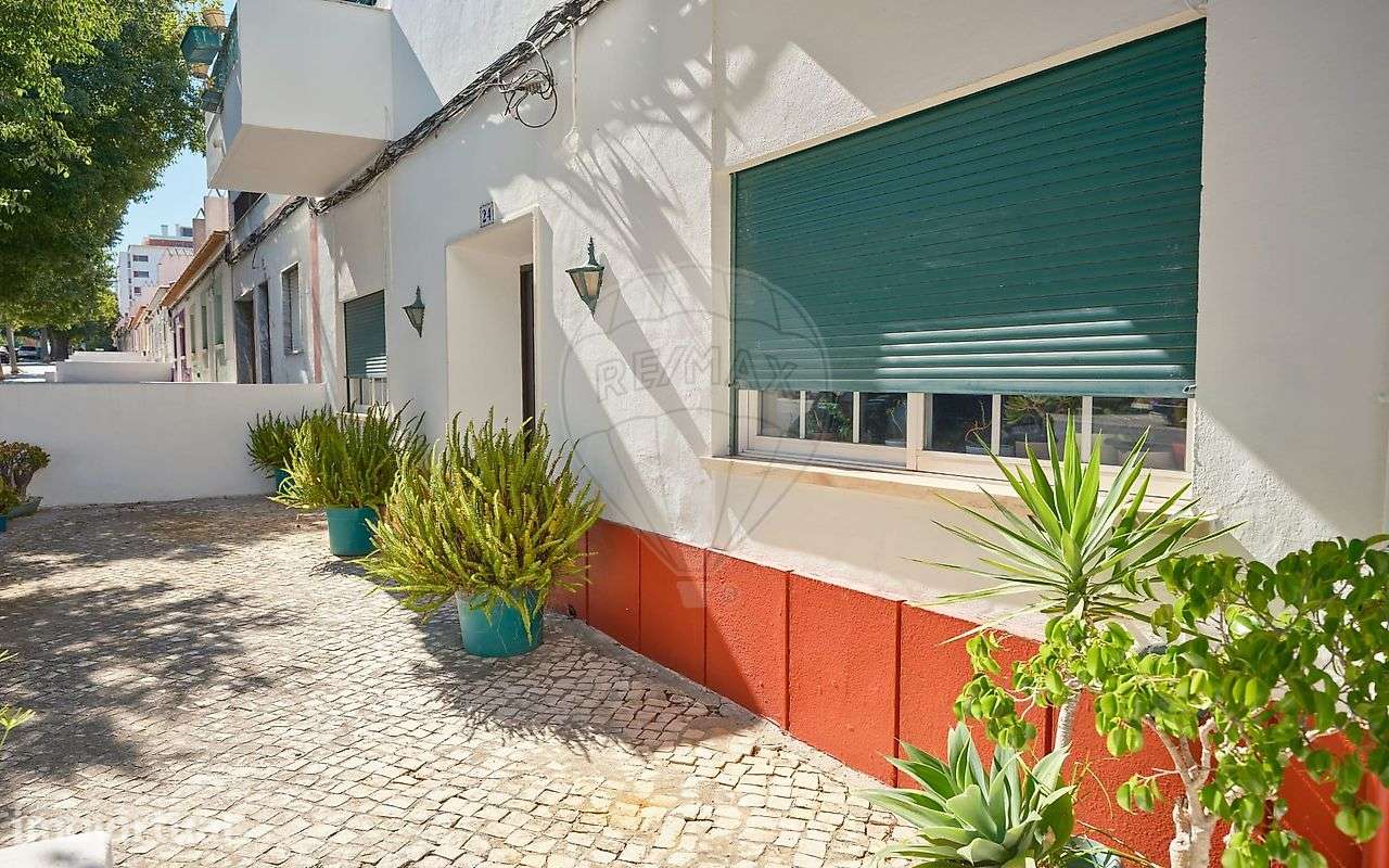 Moradia T8 para venda - Grande imagem: 5/48