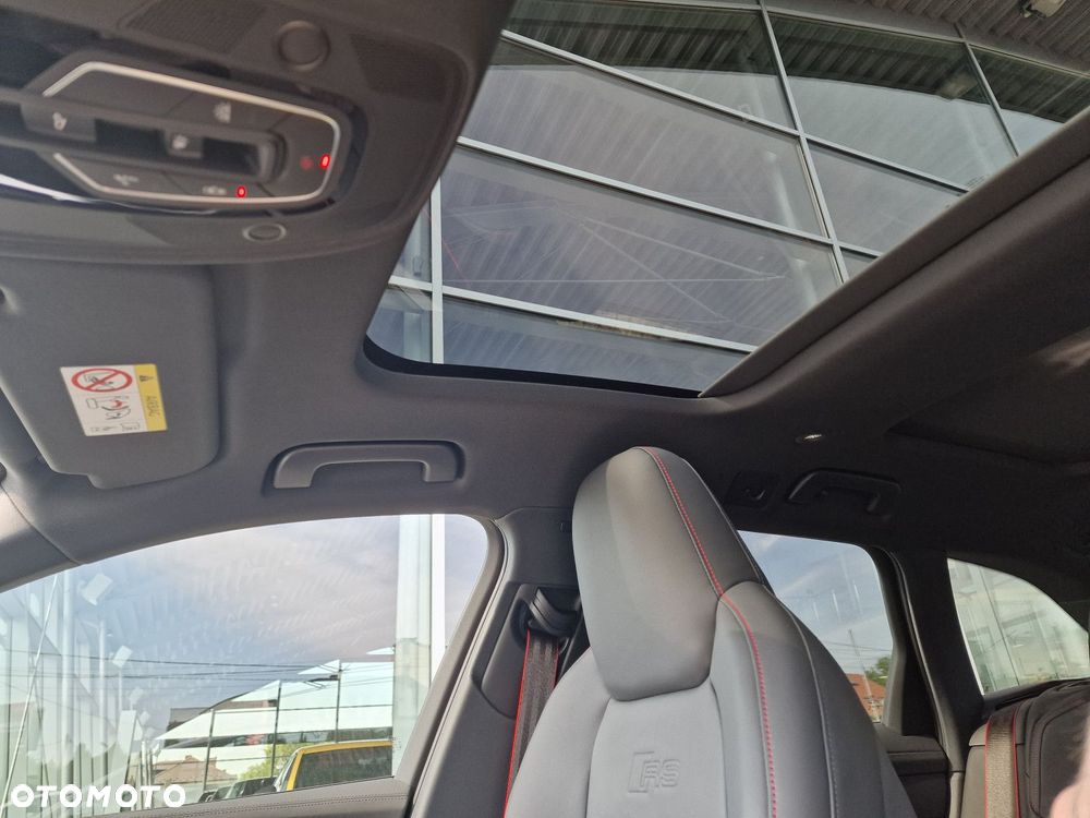 Audi RS6 Avant - 26
