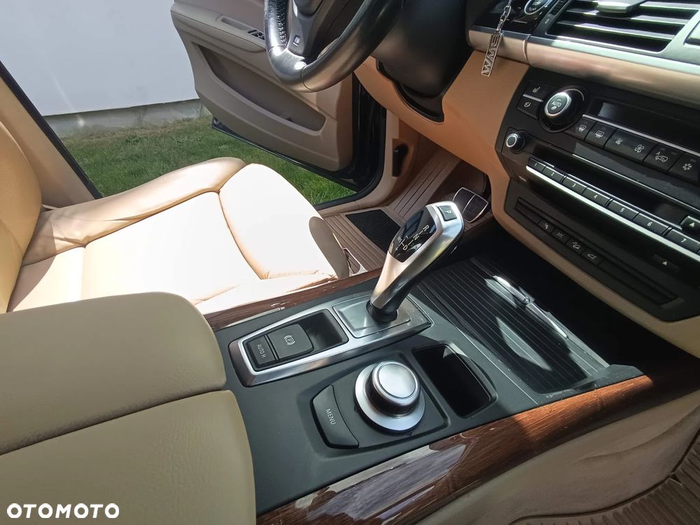 BMW X5 3.0d xDrive - 11