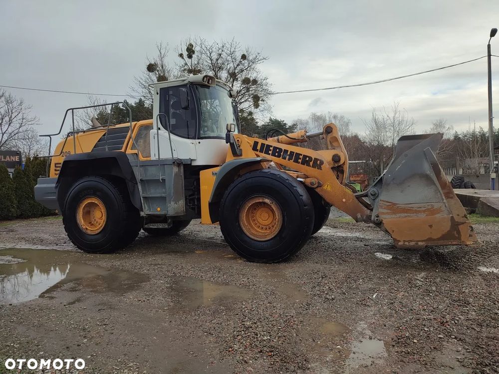 Liebherr L 566 2PLUS2 - 6