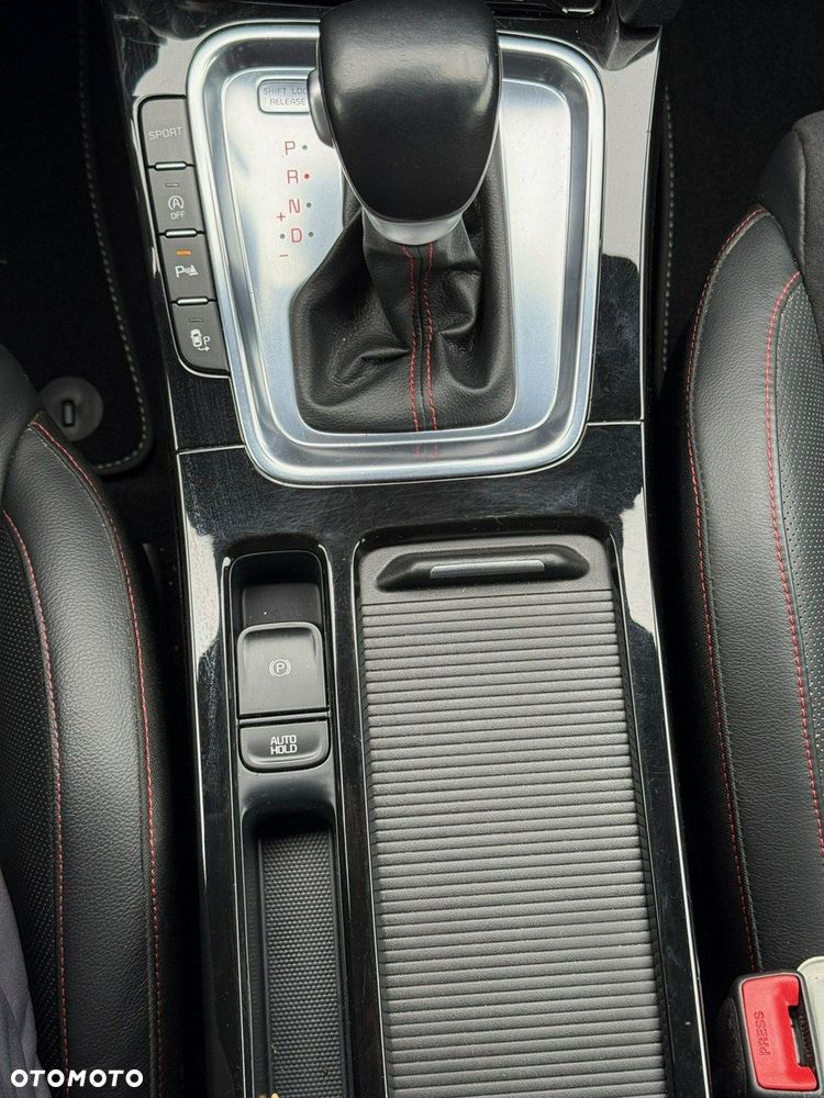 Kia ProCeed 1.6 T-GDI DCT7 OPF GT - 27