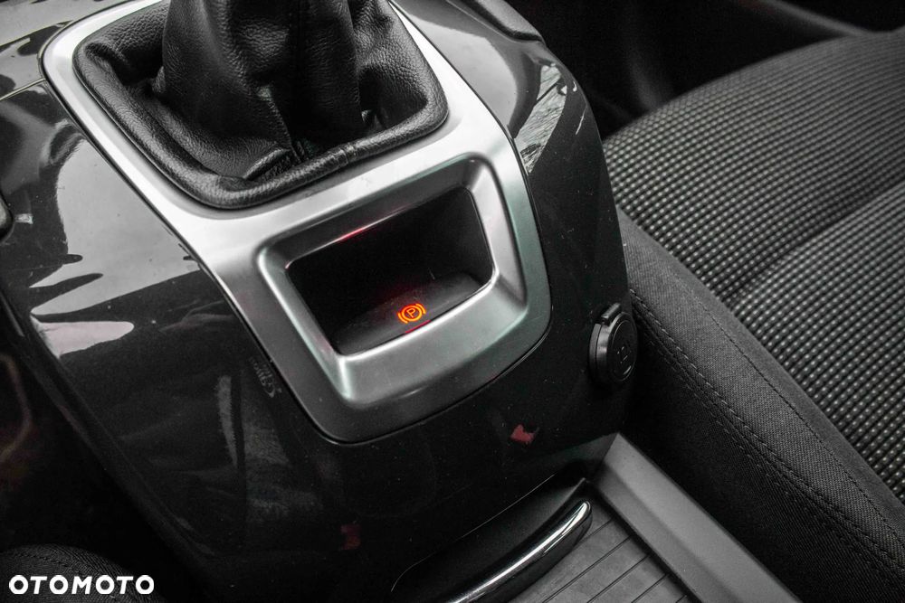 Peugeot 5008 1.6 HDi Access 7os - 20