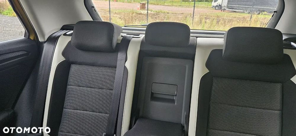Volkswagen T-Roc 1.5 TSI GPF ACT Premium DSG - 19