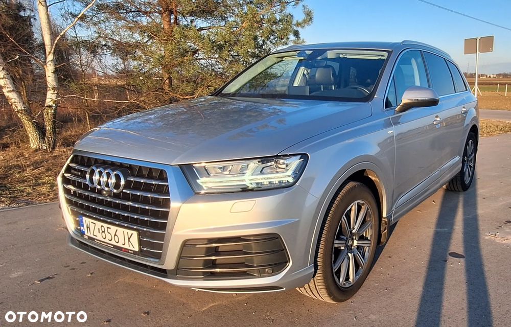 Audi Q7 - 1