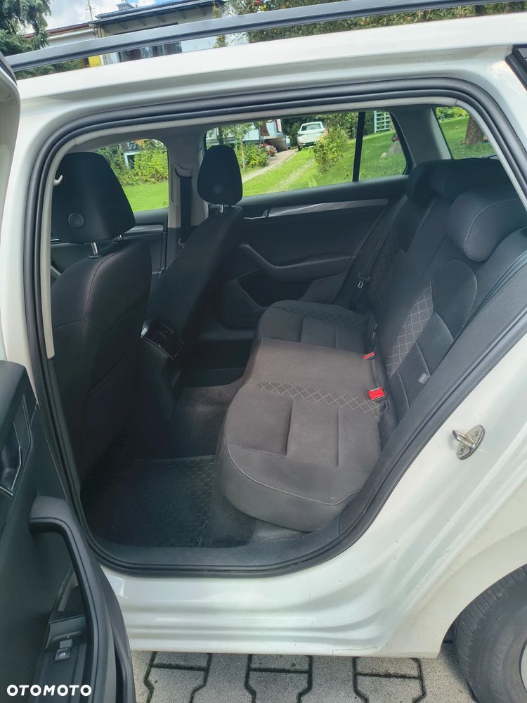 Skoda Superb 1.4 TSI 4x4 ACT Active - 10