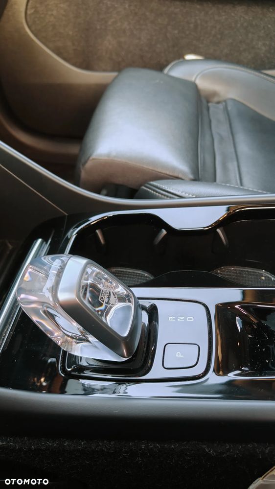 Volvo XC 40 T3 Geartronic Inscription - 36
