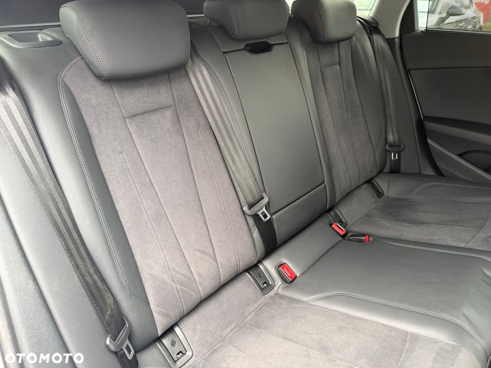 Audi A4 Allroad - 28