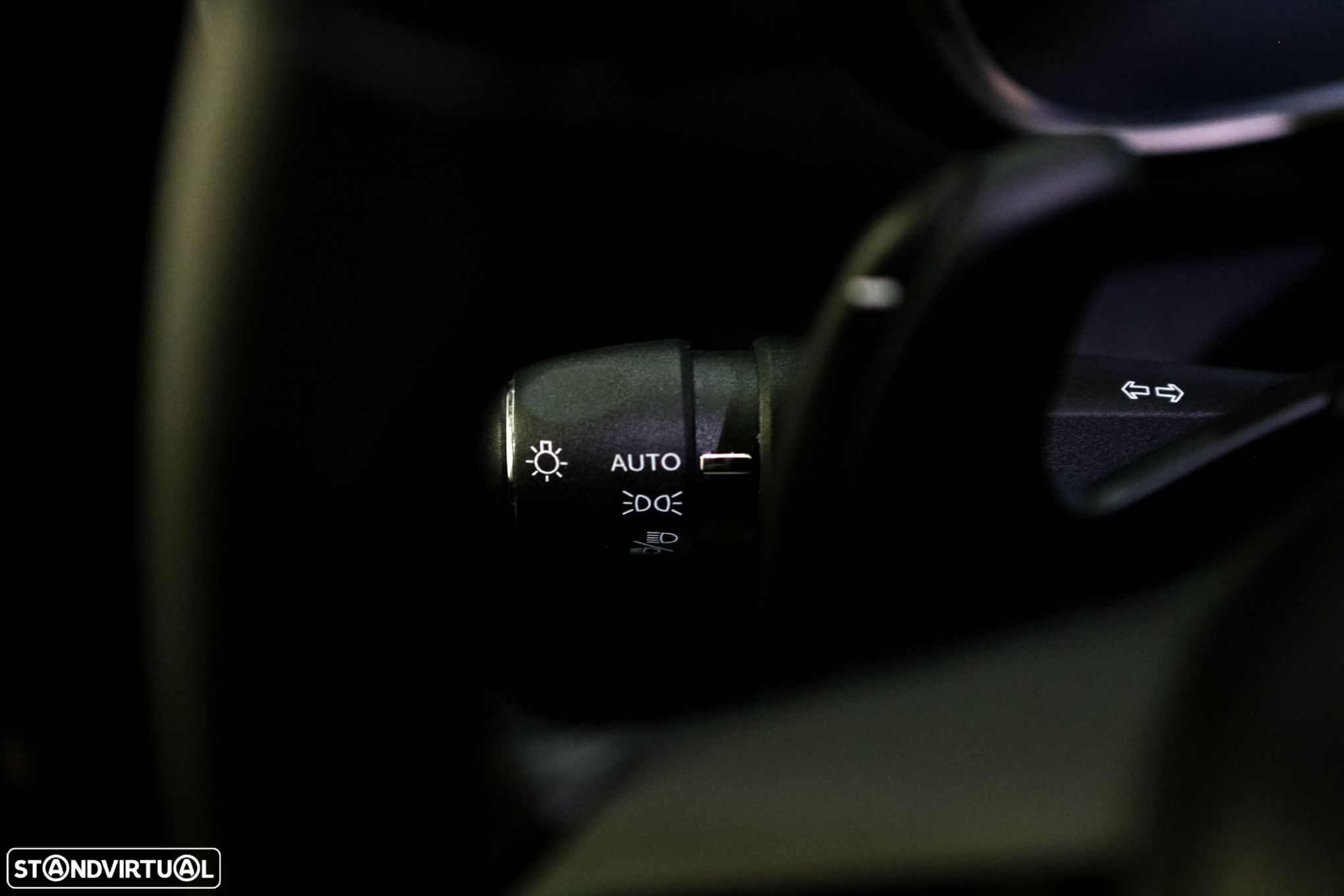 Citroën C5 Aircross Hybrid 136 ë-DSC6 MAX - 32