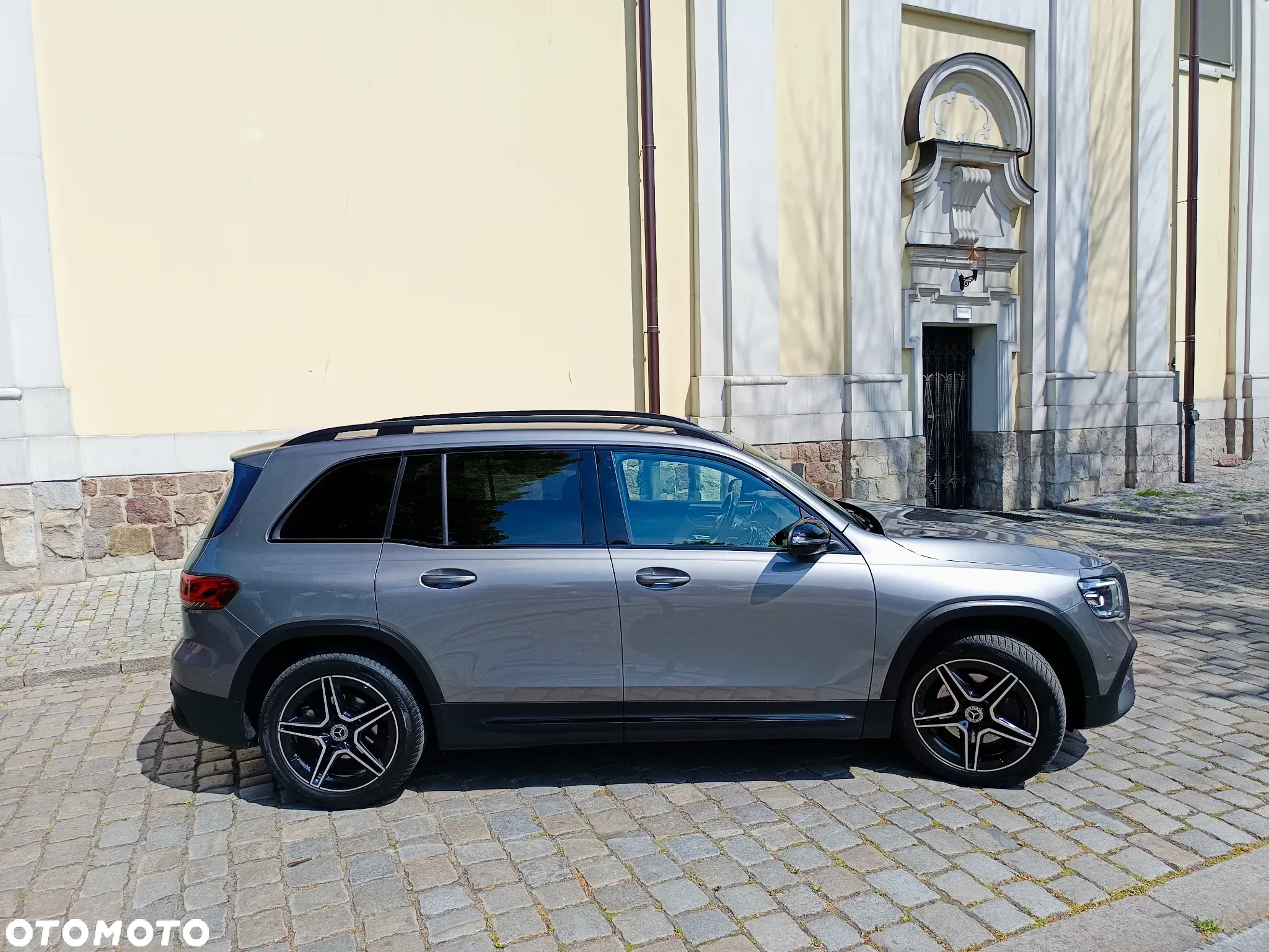 Mercedes-Benz GLB 200 AMG Line 7G-DCT - 29