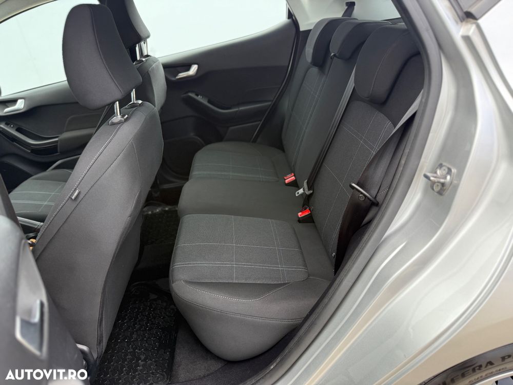 Ford Fiesta - 18