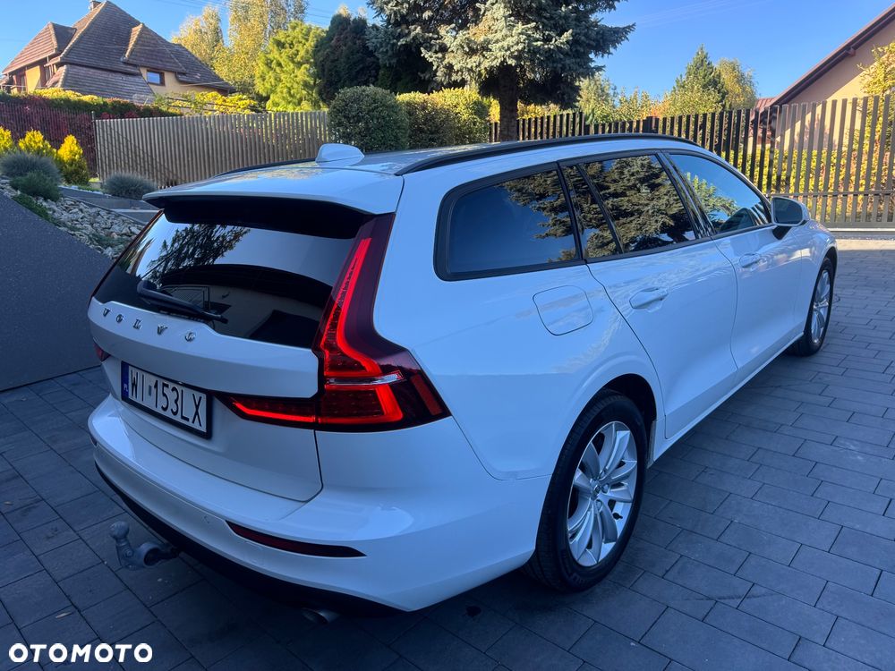Volvo V60 B3 B Momentum Core - 3