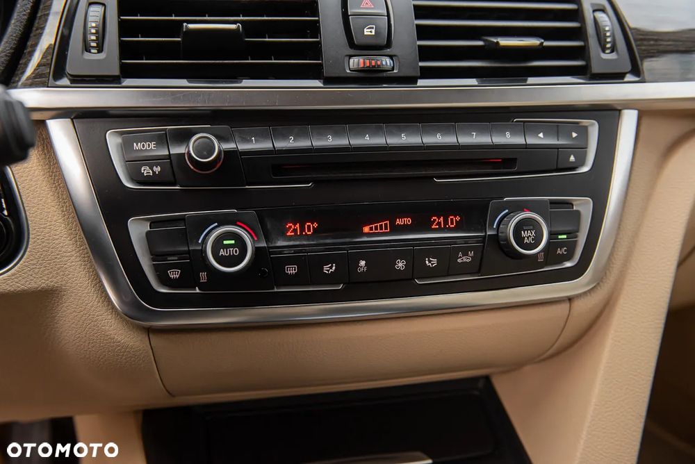 BMW Seria 3 320d Luxury Line - 8