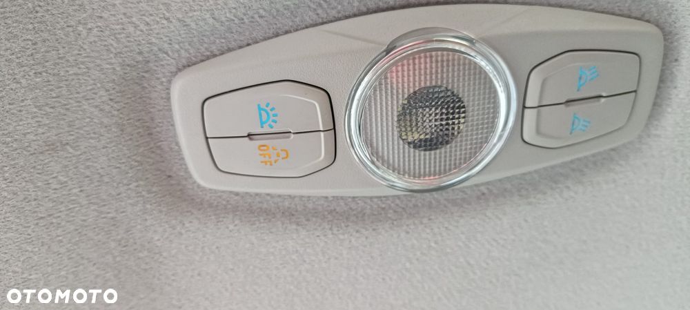 Ford C-MAX 1.6 Ti-VCT Titanium - 19
