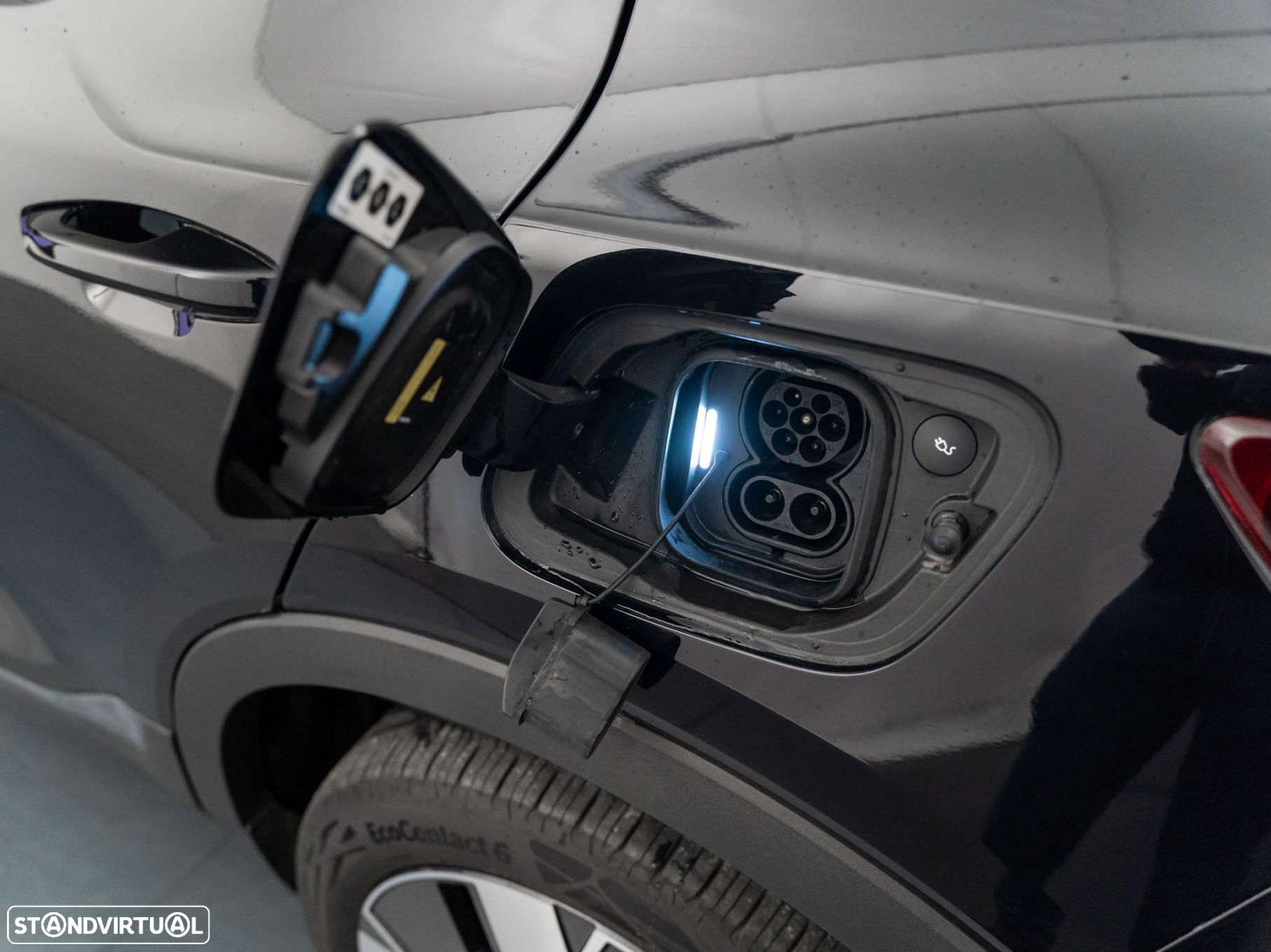 Volvo XC 40 Recharge Core - 12
