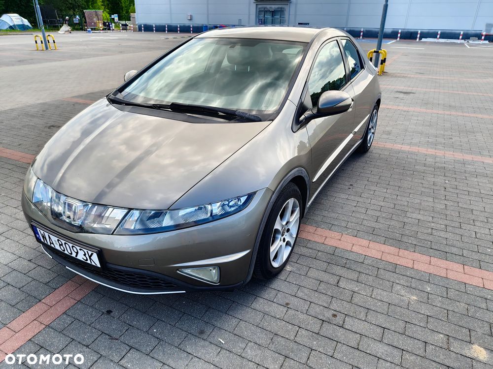 Honda Civic 1.8 Comfort - 3