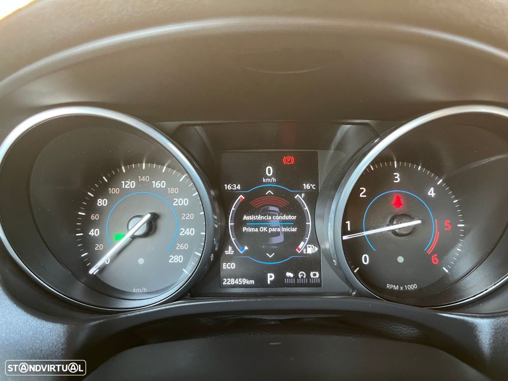 Jaguar XE 2.0 D R-Sport Aut. - 30