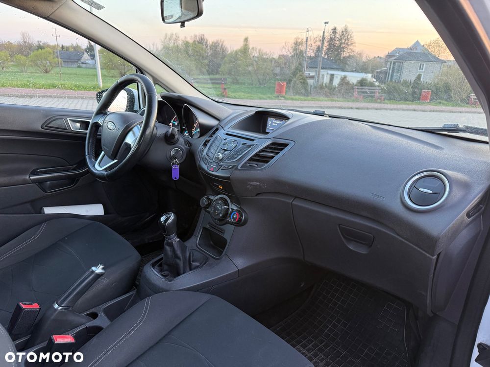 Ford Fiesta ver-1-5-tdci-silver-x - 6